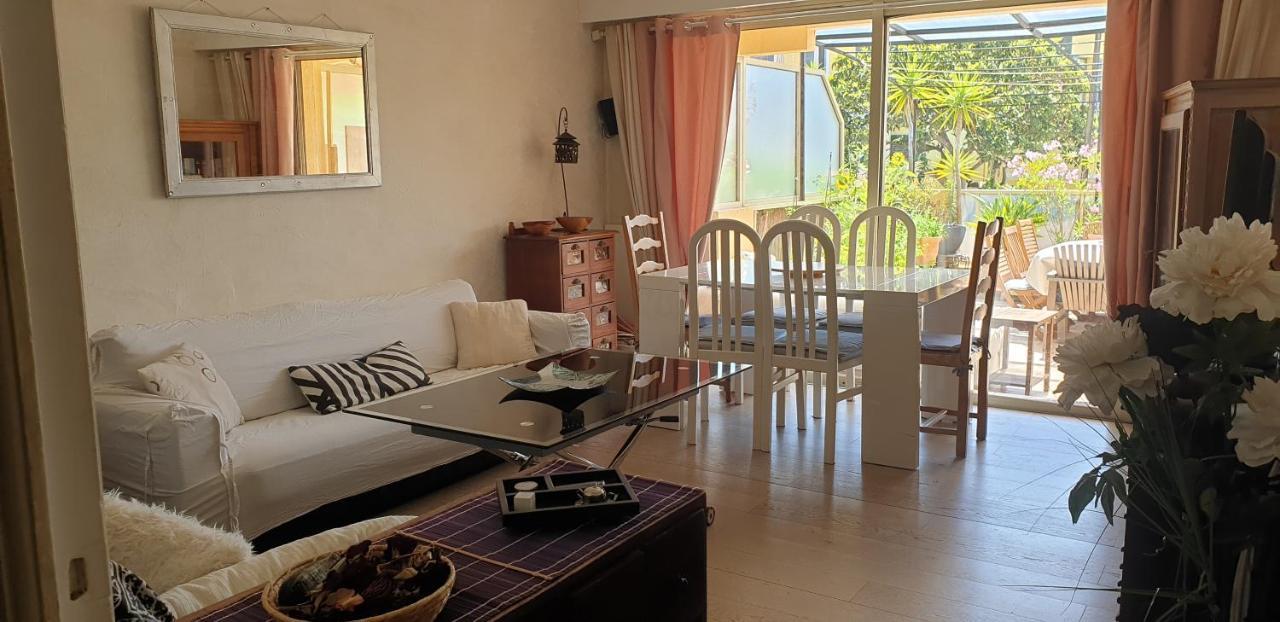 Appartement Angela Golfe-Juan Buitenkant foto