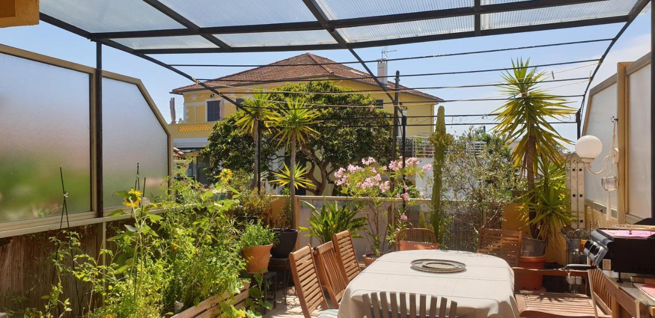 Appartement Angela Golfe-Juan Buitenkant foto