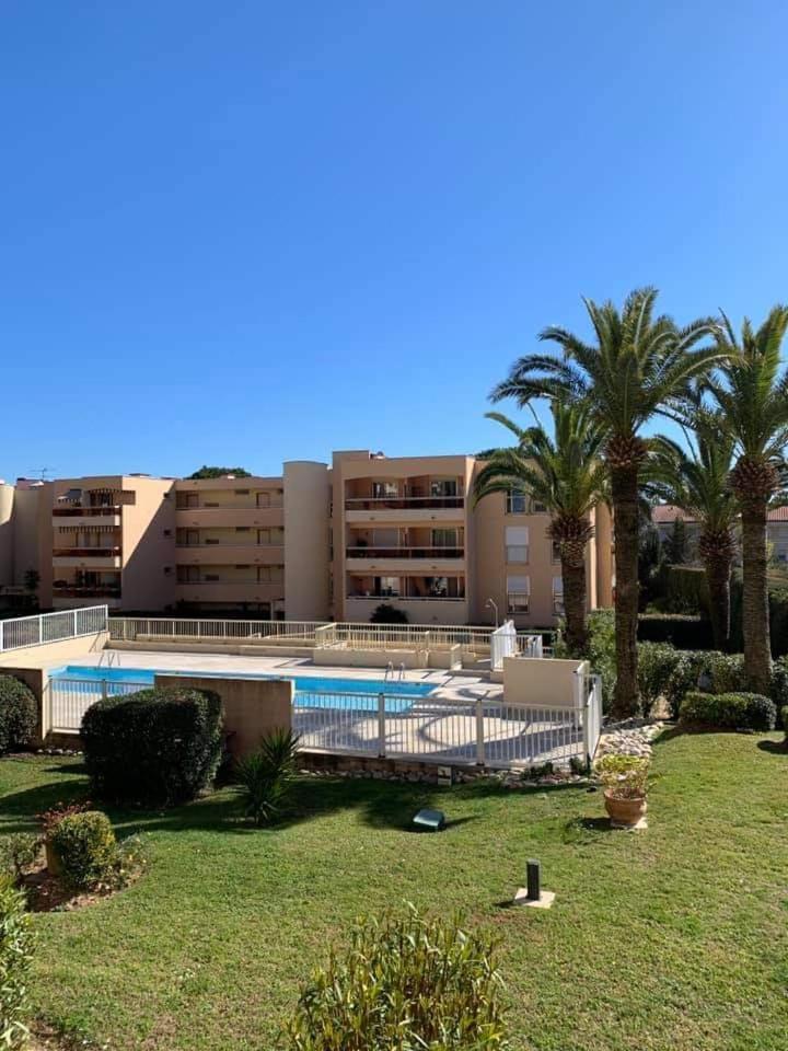 Appartement Angela Golfe-Juan Buitenkant foto