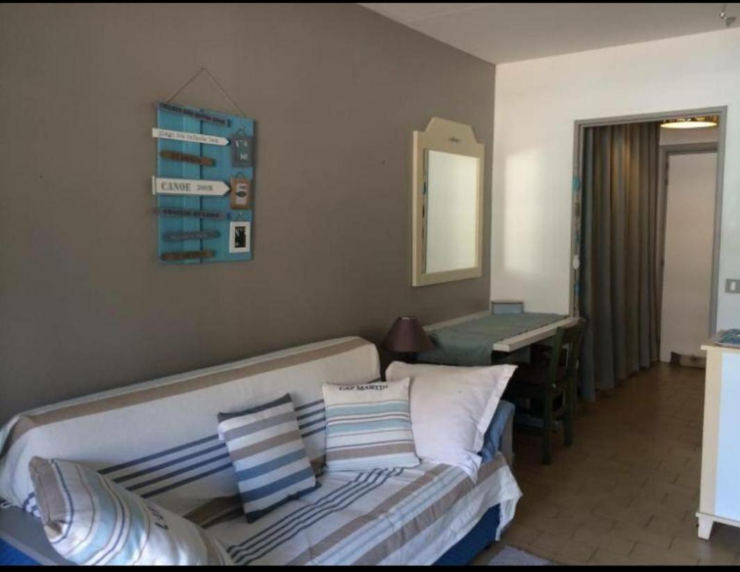 Appartement Angela Golfe-Juan Buitenkant foto